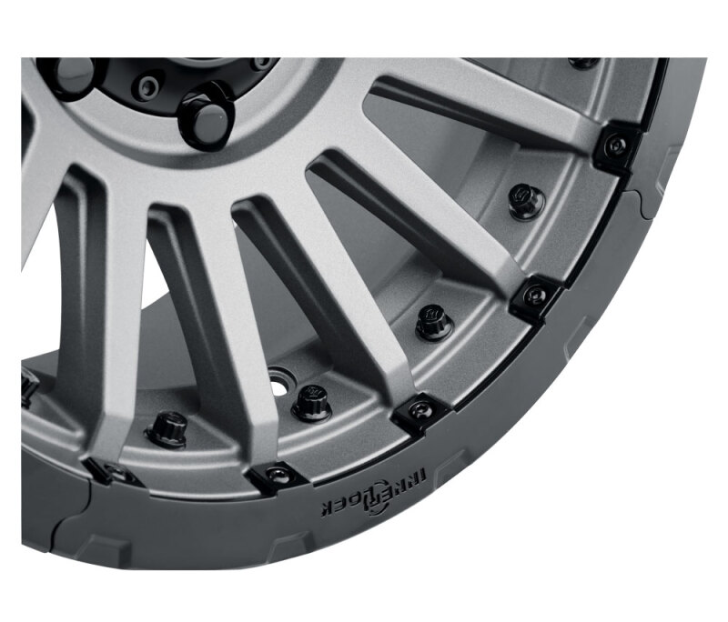 Chevrolet Silverado 1500 Brake Kit - Rear - R1 Concepts - Drill & Slot Carbon Coated Rotors + Off-Road/Tow Pads - `21-`25